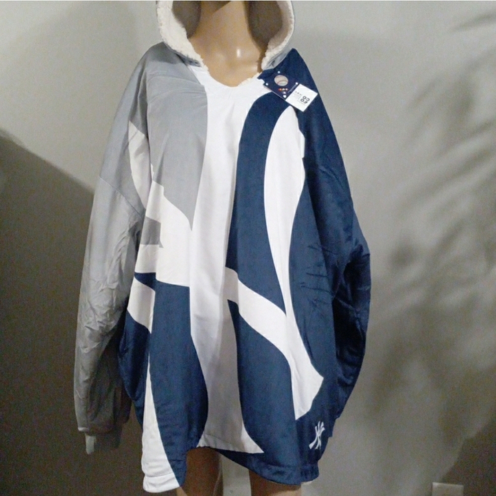 NY Yankees Reversible Oversized hoodie